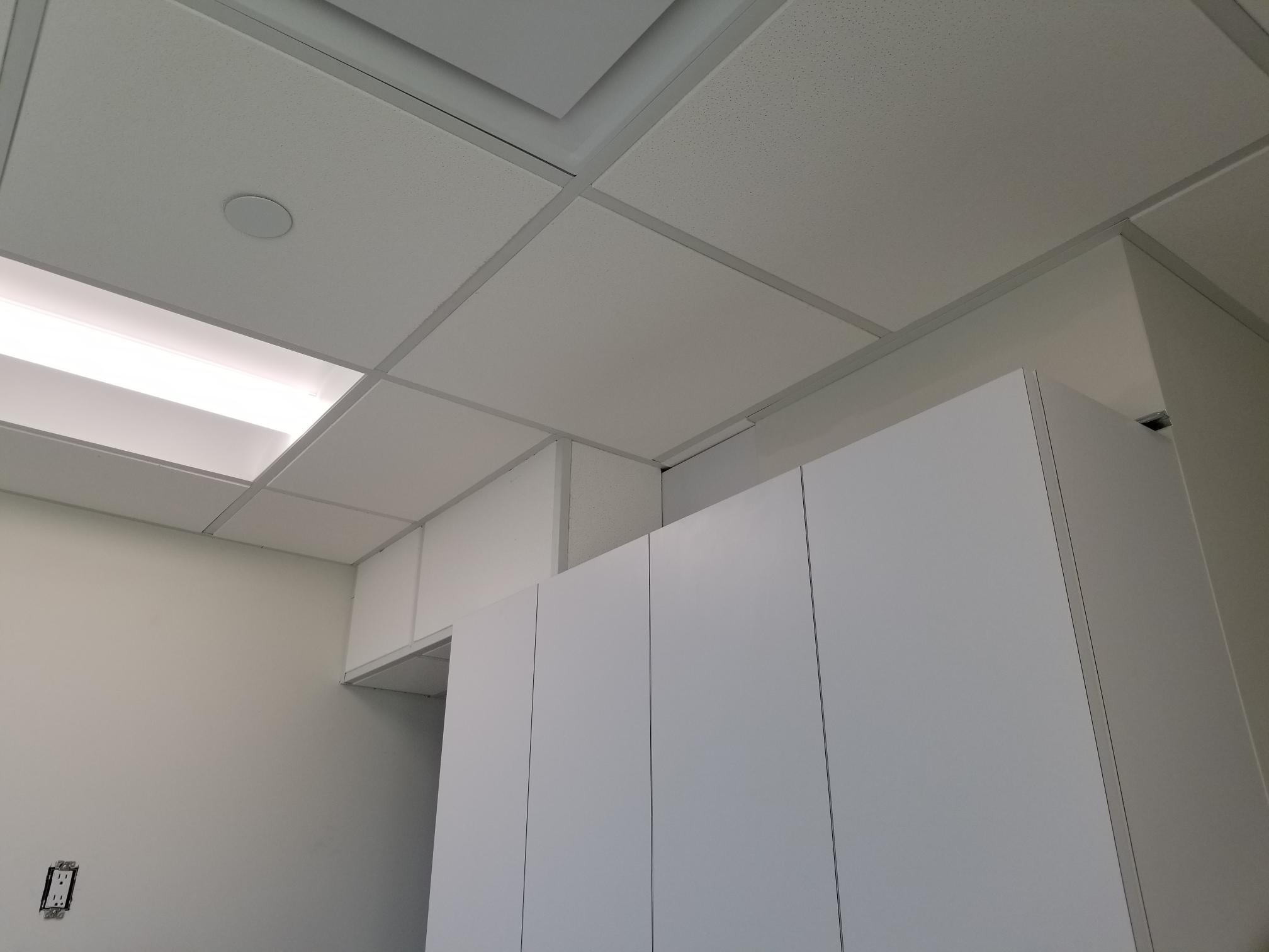 Surrey medical clinic T-bar bulkhead — archive view 1.